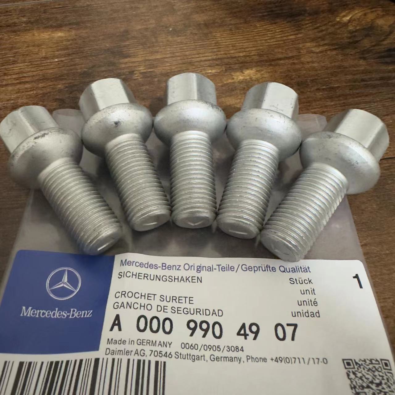 20Pc Genuine Wheel Lug Bolts Nuts 0009904907 For Mercedes Benz SL550 CLS550 C250
