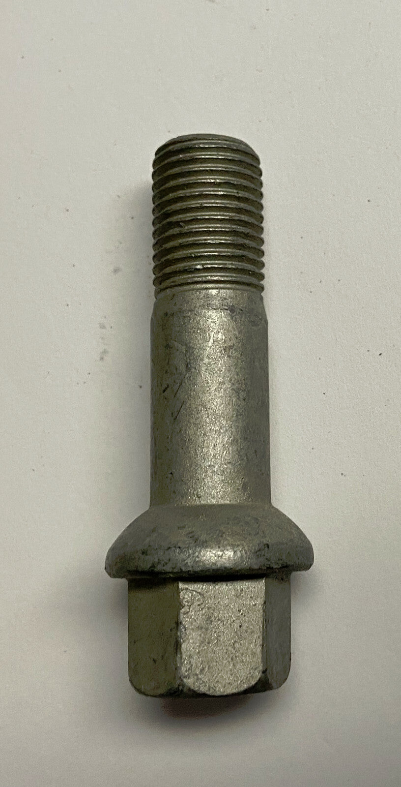 Set of 20 Genuine Mercedes-Benz Wheel Bolts OEM# 0009905307 Made in Germany