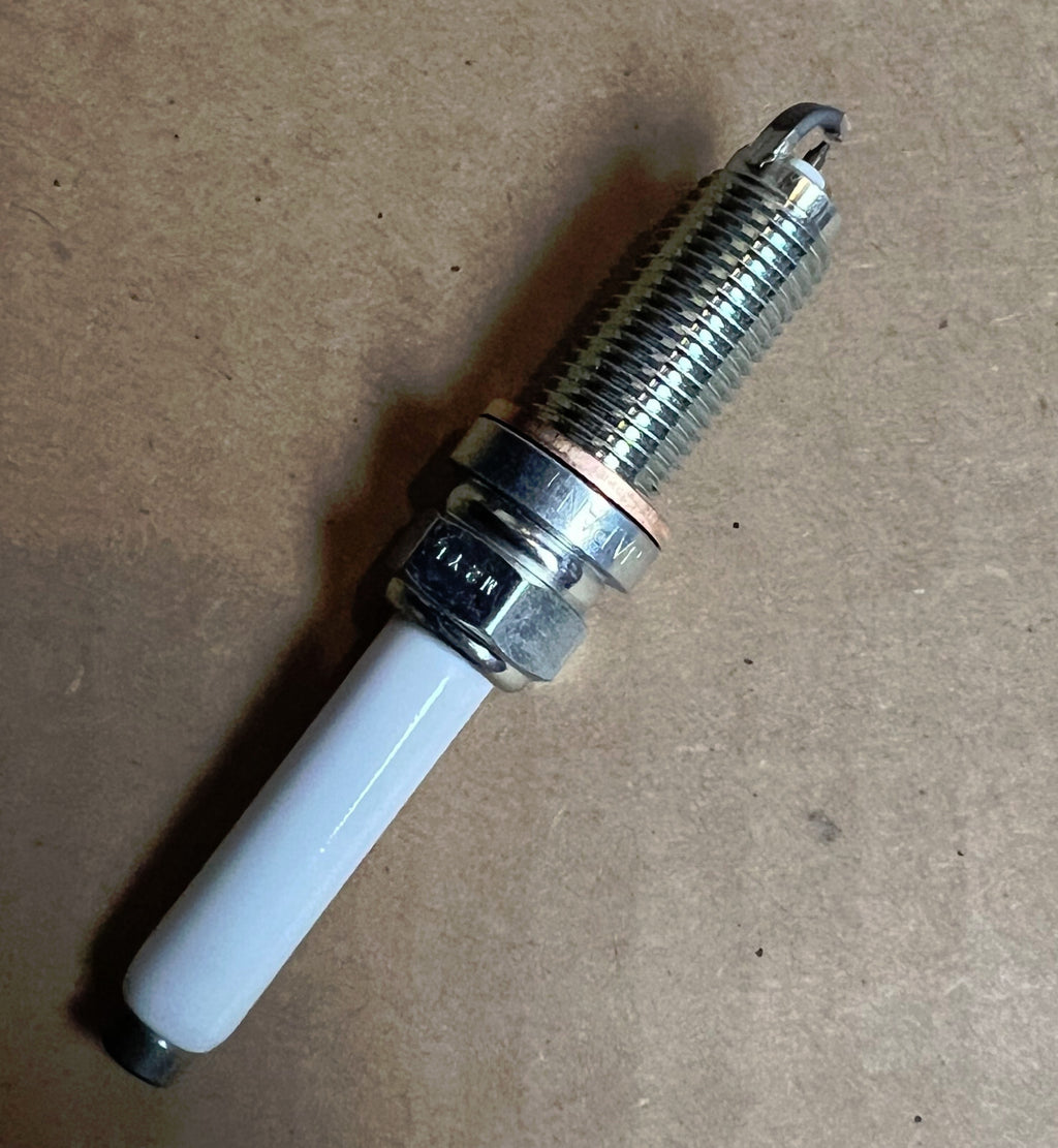 New Genuine OEM Mercedes  A2701590700  - Set of 4 Spark Plugs