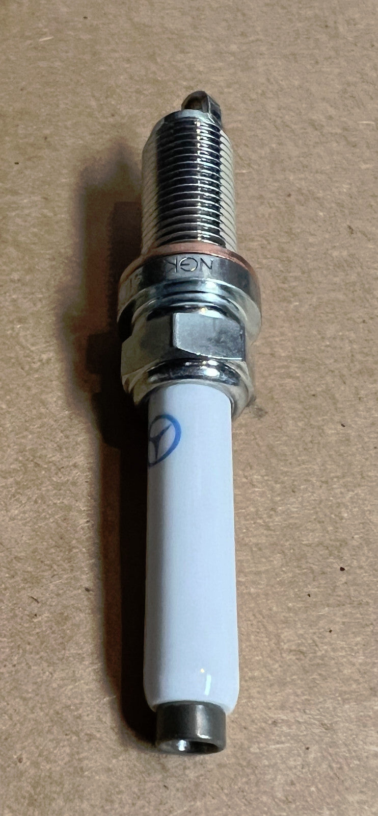 New Genuine OEM Mercedes  A2701590600  - Set of 6 Spark Plugs